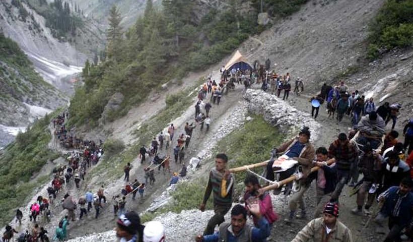 Pilgrims leave for Amarnath.