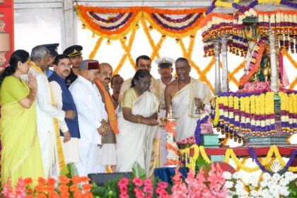 Prez Draupadi Murmu inaugurates grand Dussehra festivities in Mysuru