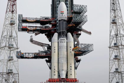 India's heavy rocket 'Bahubali'