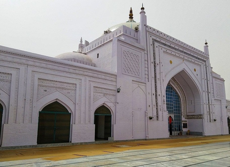 Badaun mosque