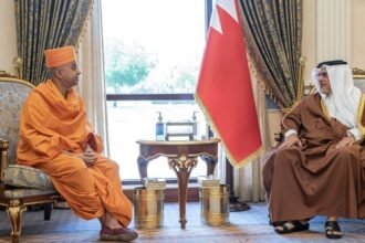 Bahrain PM meets BAPS delegation, discusses construction of Hindu temple