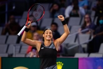 Caroline Garcia begins WTA Finals campaign in style, defeats American teen Coco Gauff