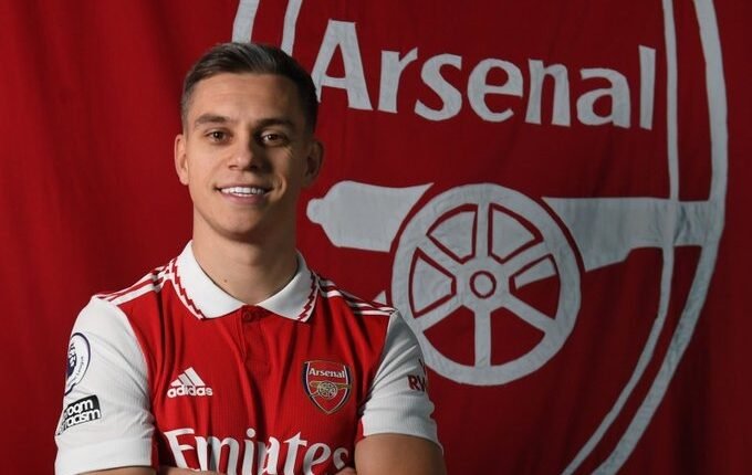 Arsenal strengthen title bid by signing Trossard from Brighton