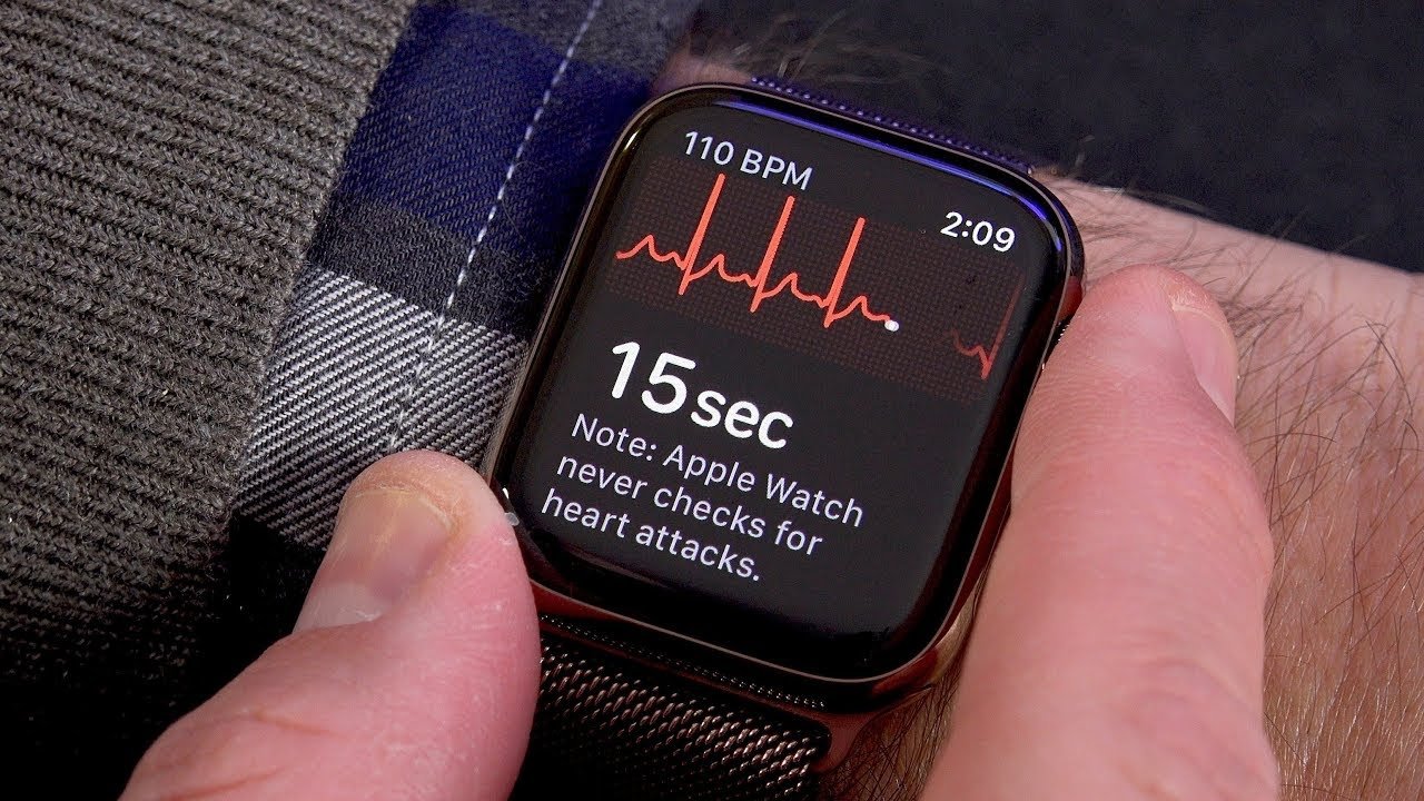 Apple watch helps detect heart blockage