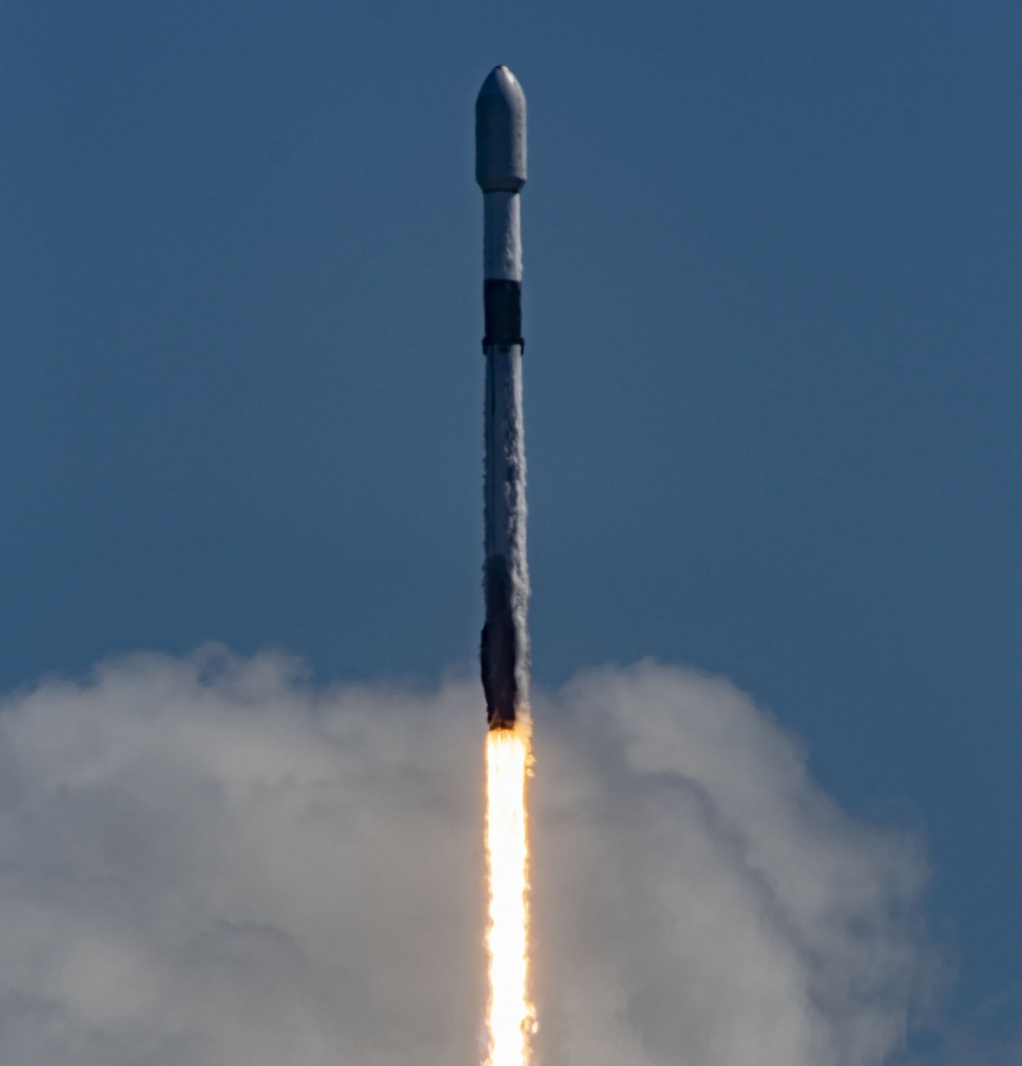 40 OneWeb satellites launched