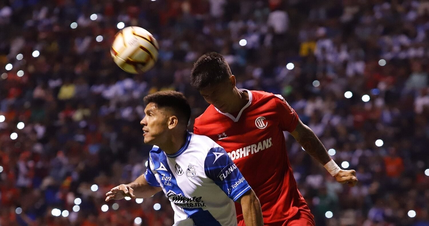Toluca stay within sight of Liga MX leaders